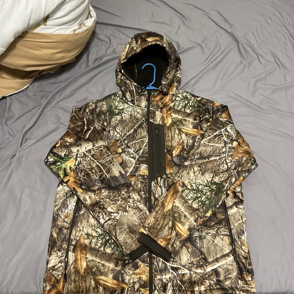 Habit Realtree XL Men's Camouflage Hooded Jacket